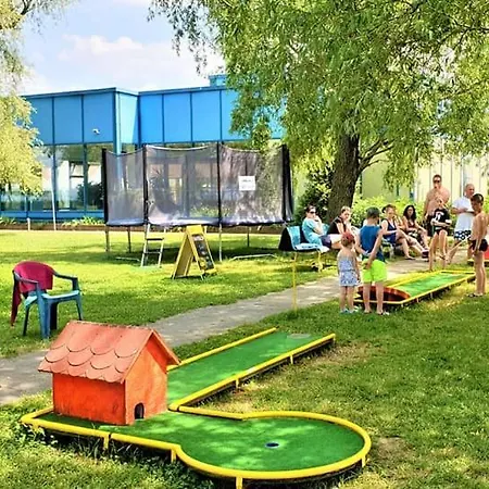 Balancaa Beach - Vizparti, Teraszos, Kertkapcsolatos Apartman Az Aranyparton *