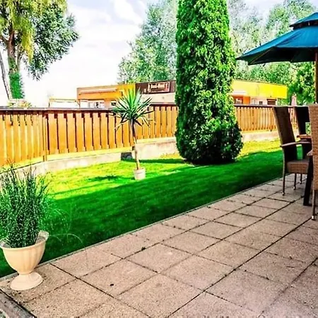 Apartmán Balancaa Beach - Vizparti, Teraszos, Kertkapcsolatos Apartman Az Aranyparton *
